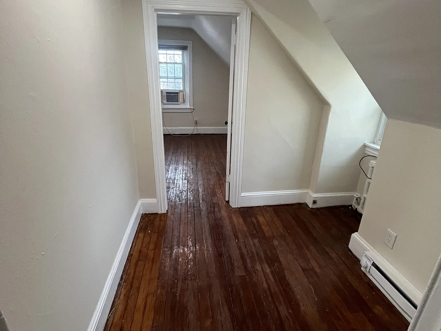 3670 Indian Queen Lane - D — Photo 4