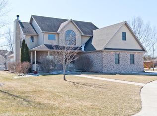 2115 Locust Rd, Morris, IL 60450