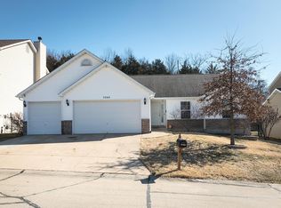 5264 Arrow Ridge Pl, Imperial, MO 63052