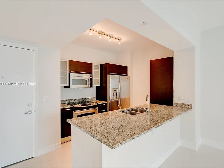 951 Brickell Ave #3203 — Photo 6
