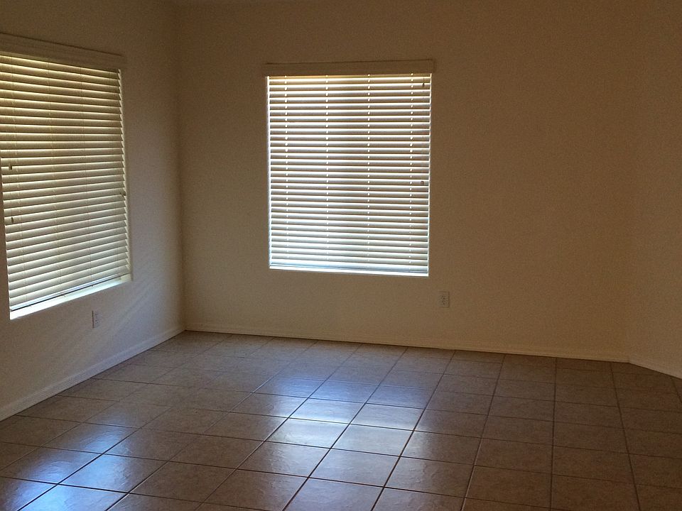 1st image of 2428 Topanga Dr
