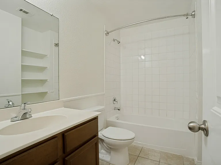 1106 Nickel St — Photo 10