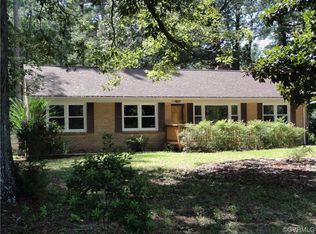 524 W Main St, Wakefield, VA 23888