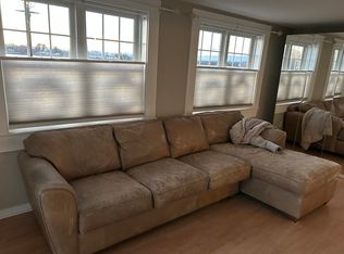 562 Thames St APT 1, Bristol, RI 02809