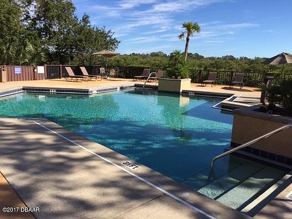 3rd image of 1401 S Palmetto Ave APT 710