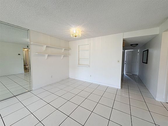 4th image of 2510 SW 81st Avenue #106