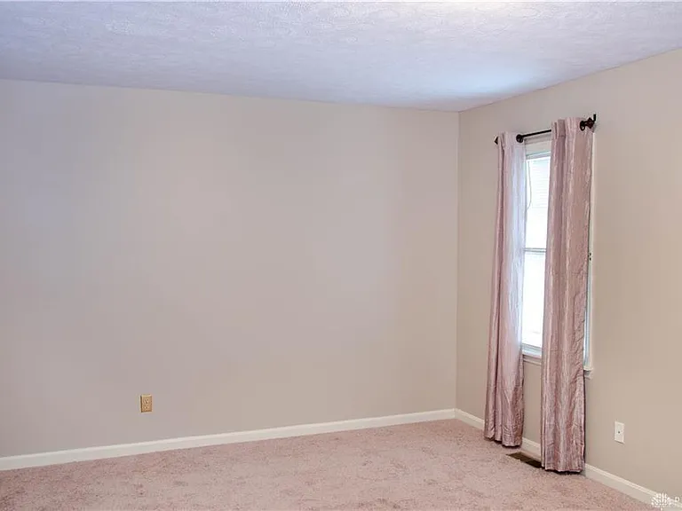 124 Pearce Pl — Photo 25