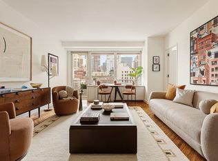 216 East 47th St, New York, NY 10017