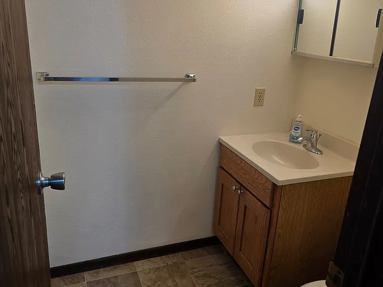 509 Elm Ave #7 — Photo 3