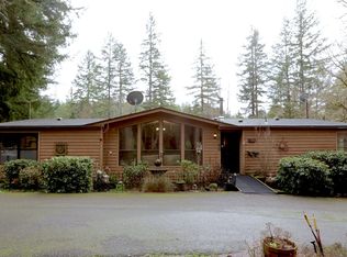 23858 Butler Rd, Elmira, OR 97437