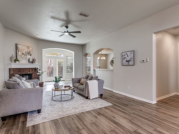 4th image of 112 Spring Fawn