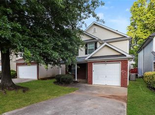 11235 James Madison Dr, Hampton, GA 30228