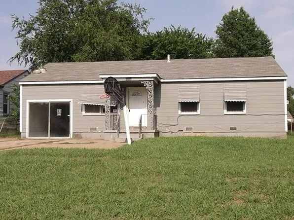 4327 N Iroquois Ave, Tulsa, OK 74106