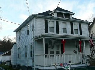 17 Demarest Ave, West Haverstraw, NY 10993