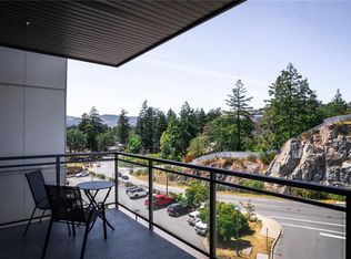 967 Whirlaway Cres #412, Langford, BC V9B 0Y1