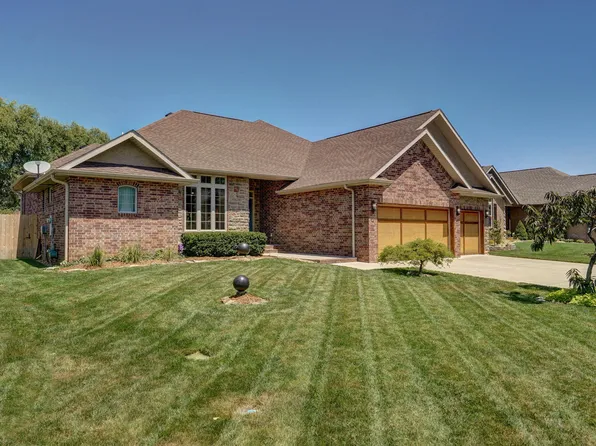 3147 W High Point Street, Springfield, MO 65810