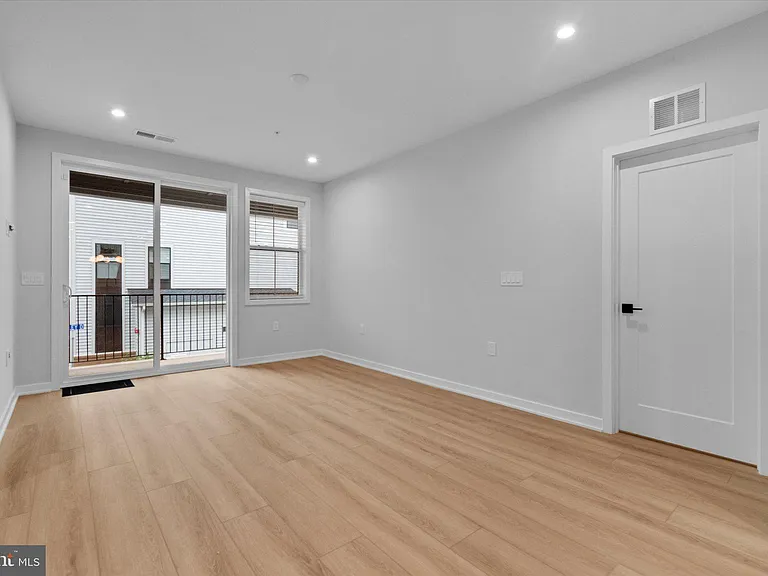 4765 Sully Point Ln #408 — Photo 11