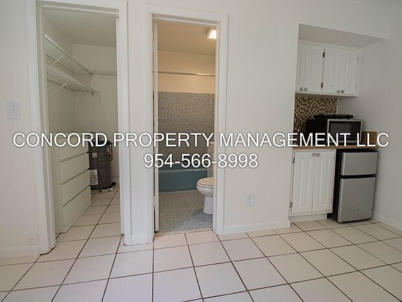 4th image of 1411 SW 2nd St APT 4