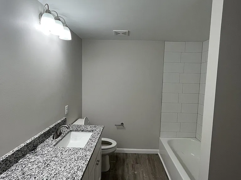 502 Crescent Ave — Photo 6