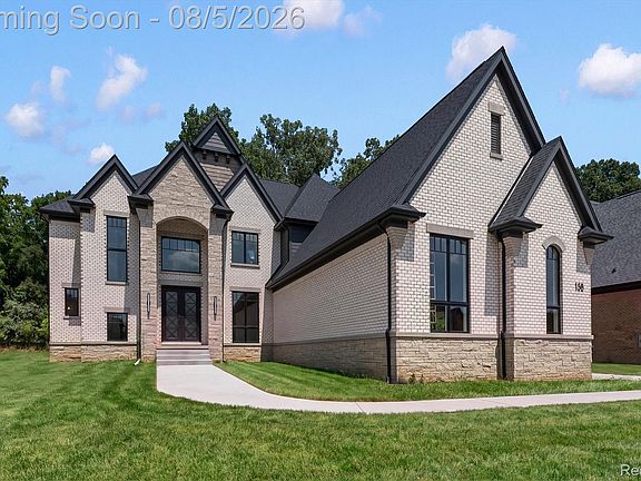 3rd image of 158 Enclave Ct