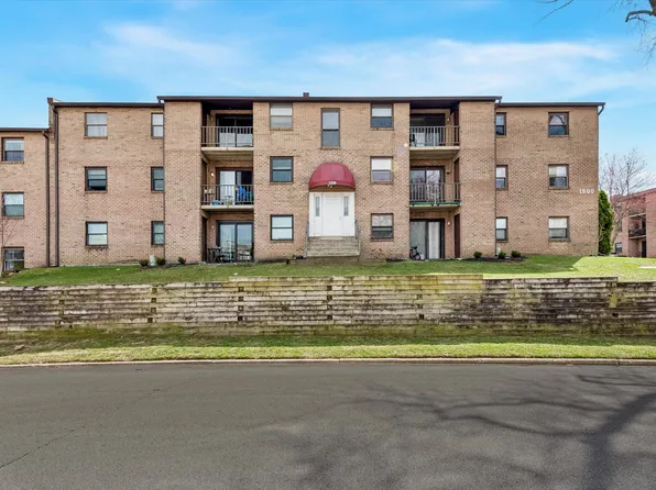 1515 Valley Dr, West Chester, PA 19382