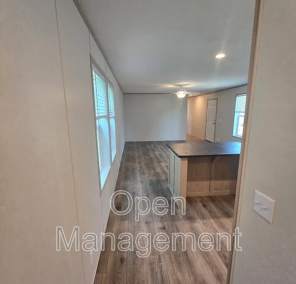 2301 SW Oralabor Rd #61 — Photo 4