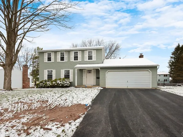 4957 Look Kinney Cir, Liverpool, NY 13088