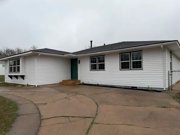 425 S 19th St, Enid, OK 73701