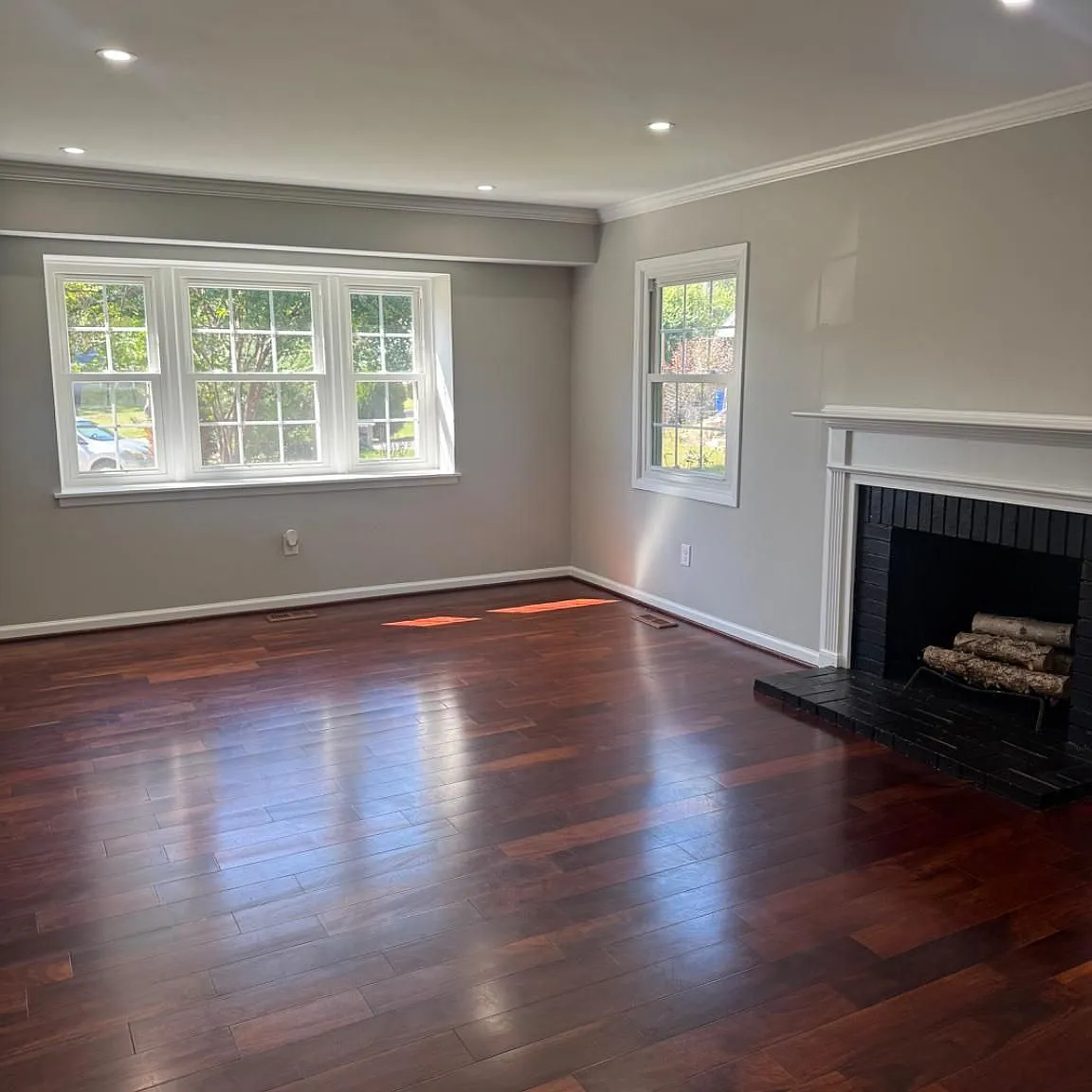 4 bed, 2.5 bath, 1872 sqft, $3,700 — Photo 4