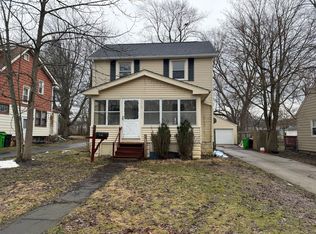 681 McKinley Ave, Bedford, OH 44146