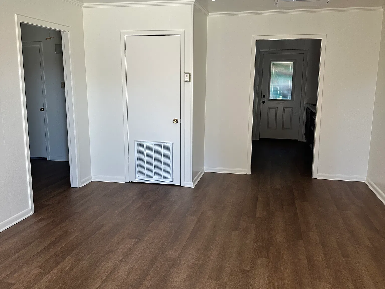 2 bed, 700 sqft, $995 — Photo 4