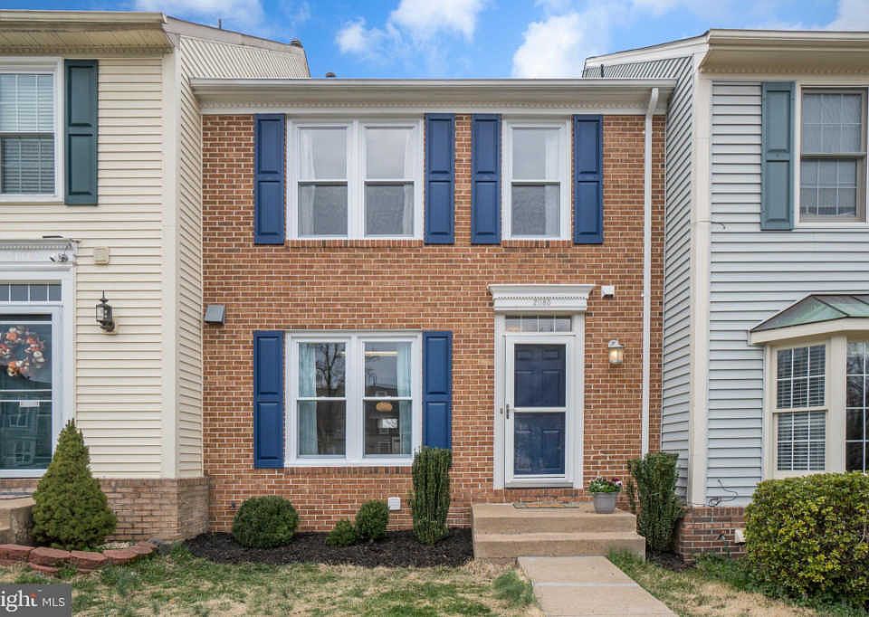 1st image of 21180 Winding Brook Sq