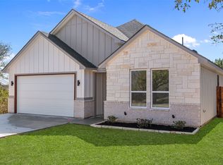 2325 Neches St, Granbury, TX 76048