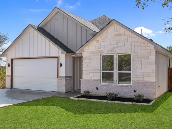 2325 Neches St, Granbury, TX 76048