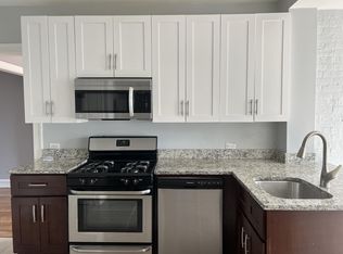 3217 W Balmoral Ave, Chicago, IL 60625
