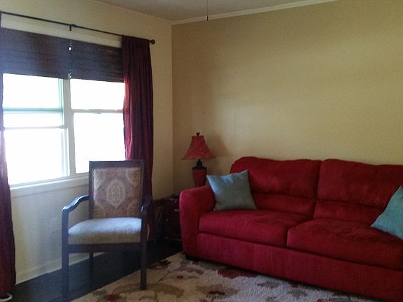 5th image of 22 Bowen Dr