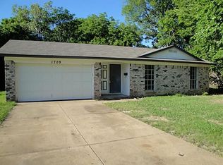 1709 Morrison Dr, Garland, TX 75040