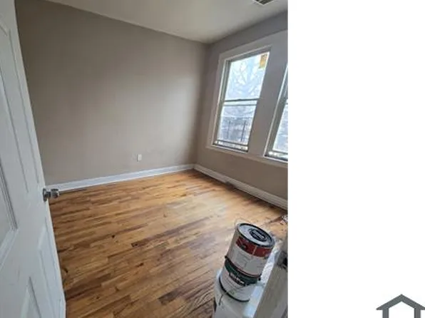 50-52 N 12th St #2L, Newark, NJ 07107