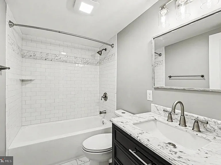 9135 Cuckold Point Rd — Photo 25
