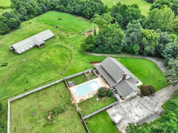 3356 State Highway 157, Falkville, AL 35622