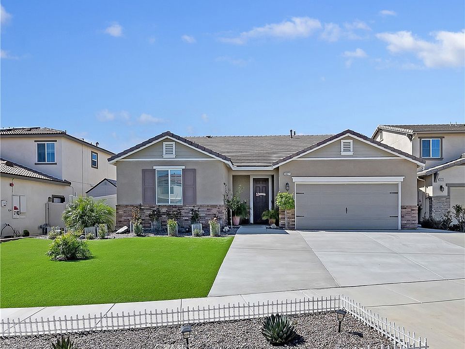 1st image of 34371 Prairie Creek Pl