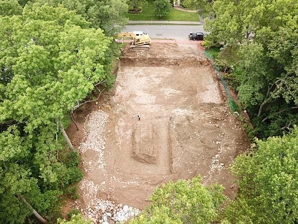 2nd image of 106 Suffolk Rd