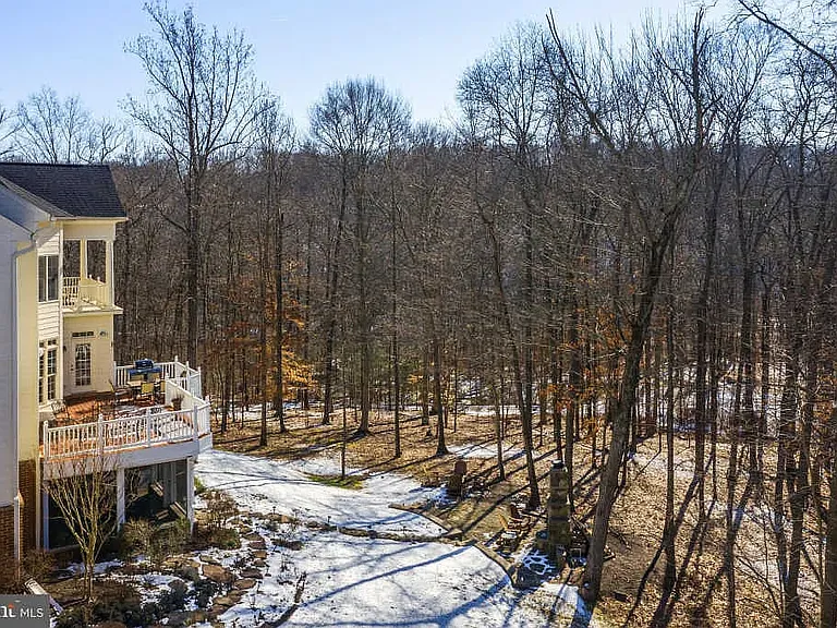 43261 Overview Pl — Photo 13