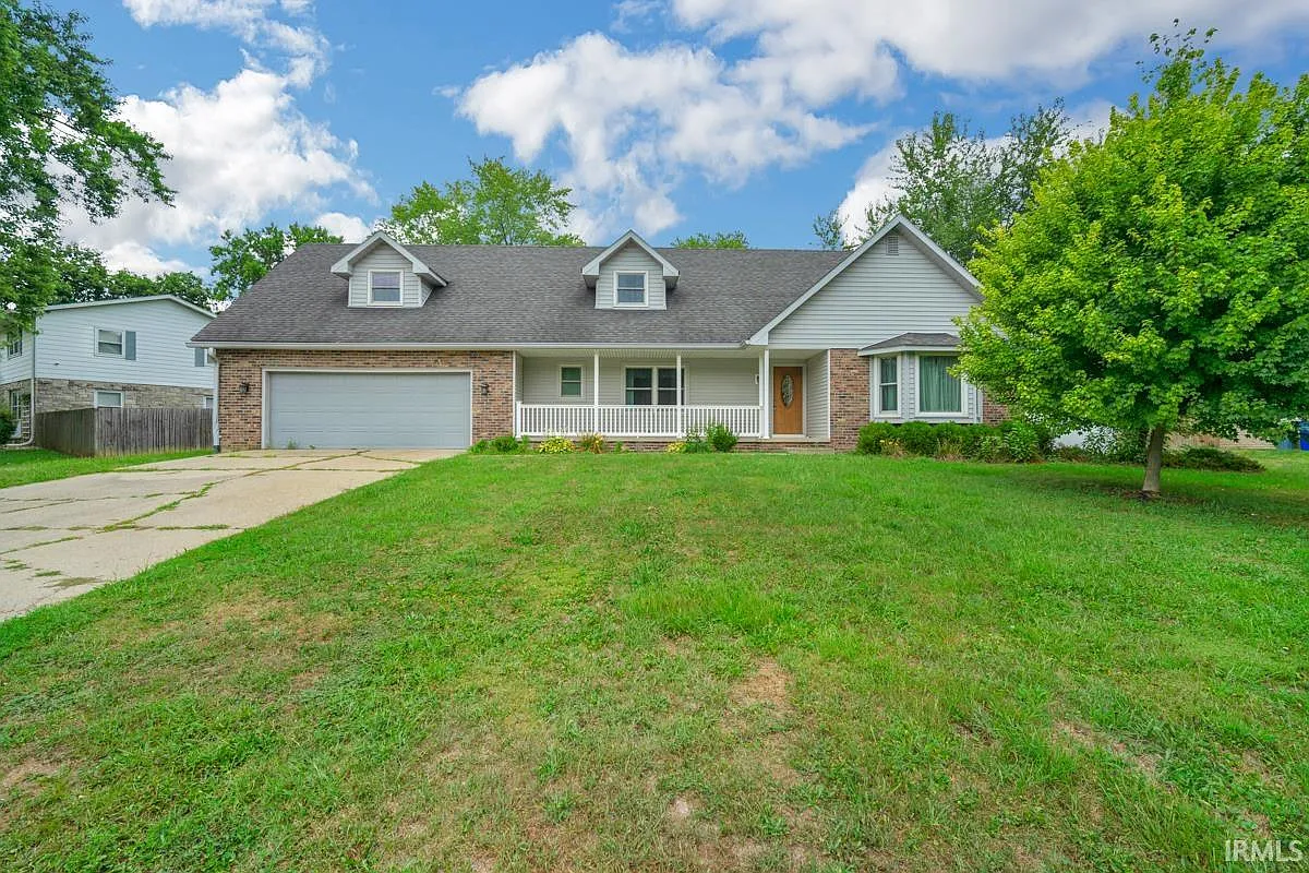 3208 Susan Dr photo 1
