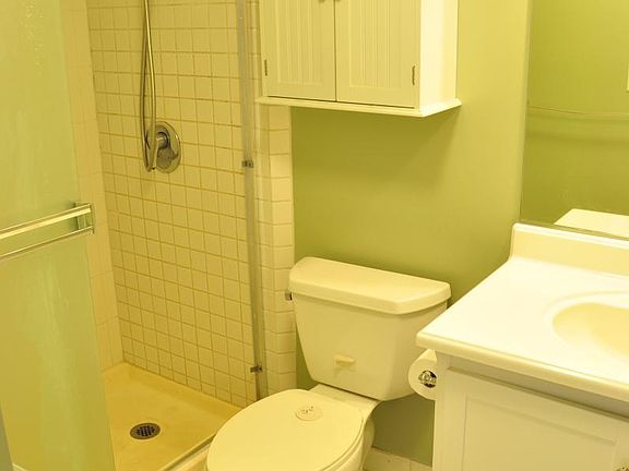 4th image of 419 Atkinson Dr APT 904