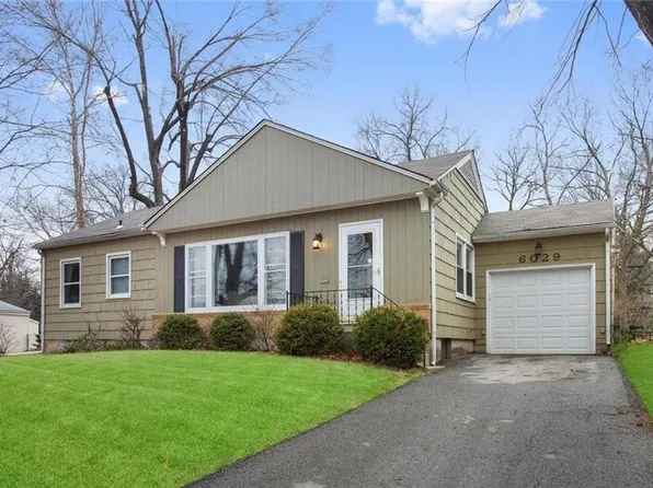 6029 Woodson St, Mission, KS 66202