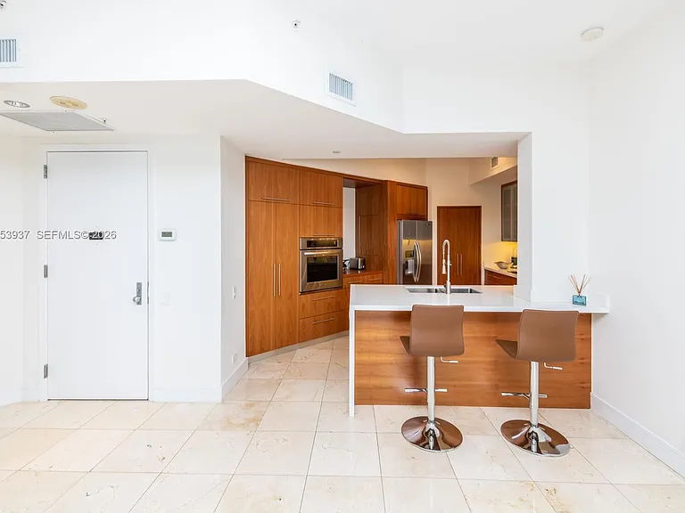 888 Brickell Key Dr #210 — Photo 7