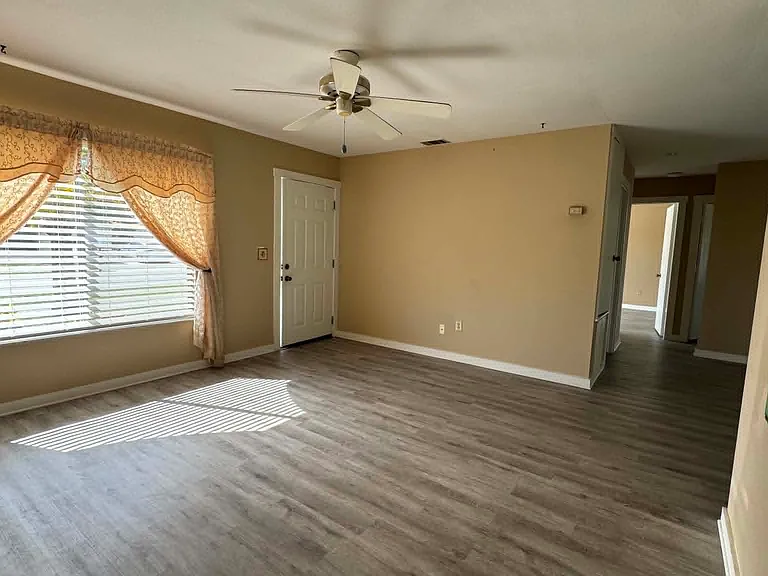 2436 Shenandoah St — Photo 4