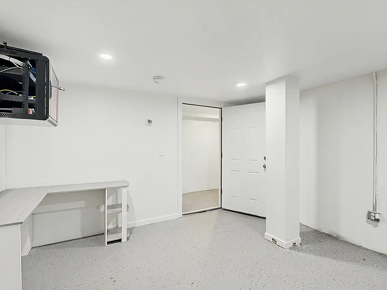 1724 Atlantic Ave — Photo 18