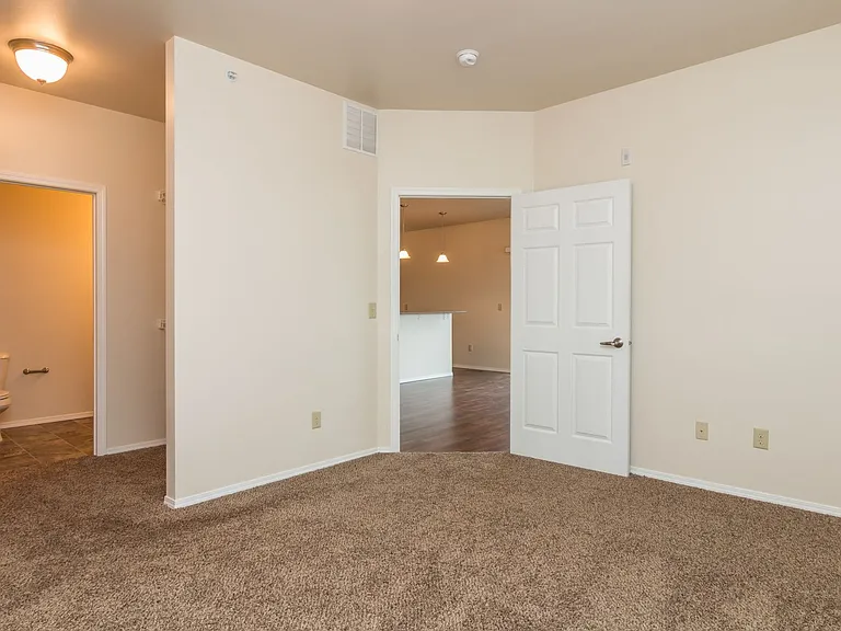 University Hills Village — Photo 253